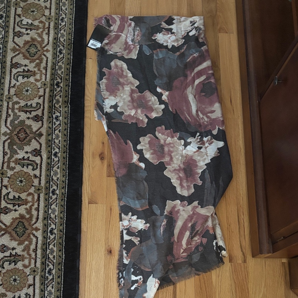 Floral Print Women's Scarf